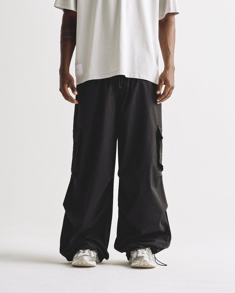 Basics Parachute V2 Cargo Pants Black